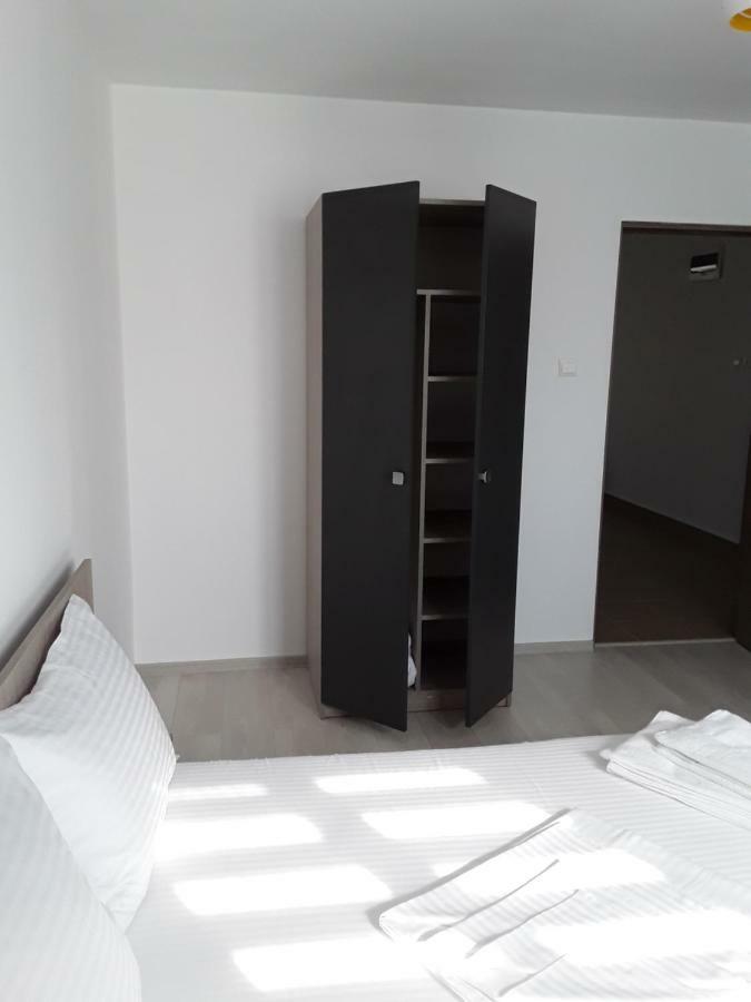 Camere De Inchiriat Central La Calciu مهموديا المظهر الخارجي الصورة